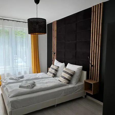 Seaside Bond 007 Apartment-2